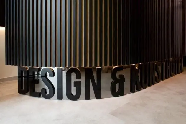 Design- und Kunsthotel München - Lobi