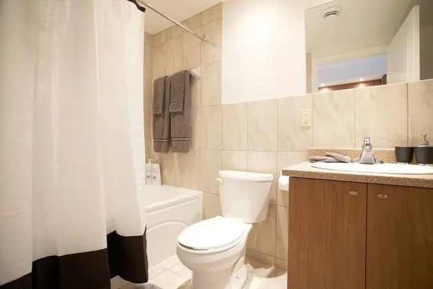 Designer Bohemian in the Mile-end! - Banyo Tipleri