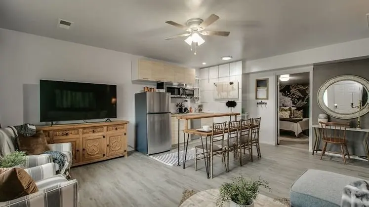 Designer Condo in Hip Zen Yard! Midtown Phoenix!