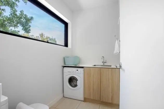 Designer Taste 2BR Townhouse@hawthorn