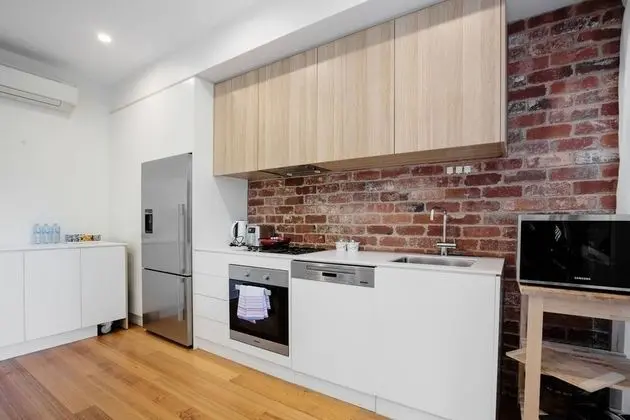 Designer Taste 2BR Townhouse@hawthorn - Mutfak