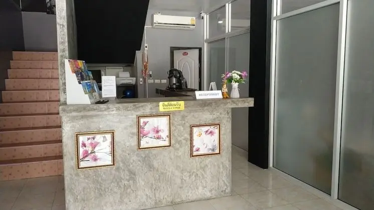 Desire Guesthouse Patong - Lobi