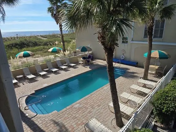 Desoto Beach Bed & Breakfast - Havuz