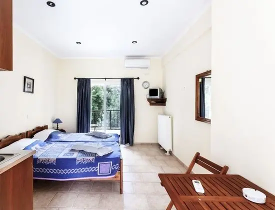 Despina studios and rooms