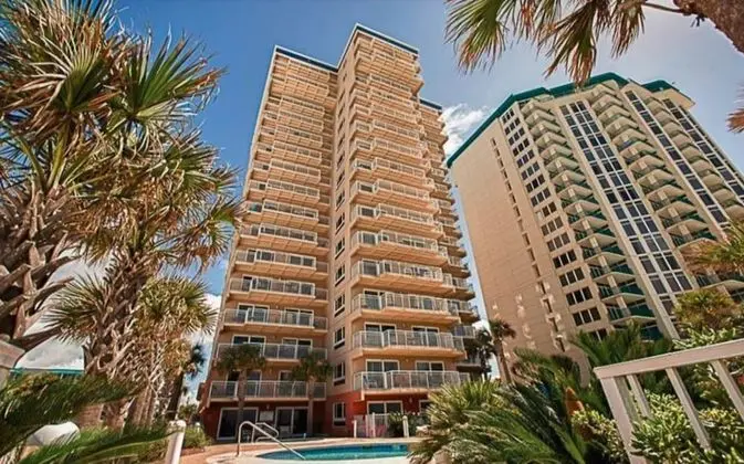 Destin Towers by Holiday Isle