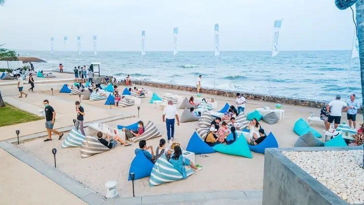 Destination Resorts Hua Hin Cha Am Beach Resort & Spa - Plaj