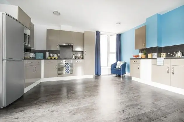 Destiny Student Holyrood - Campus Accommodation - Mutfak