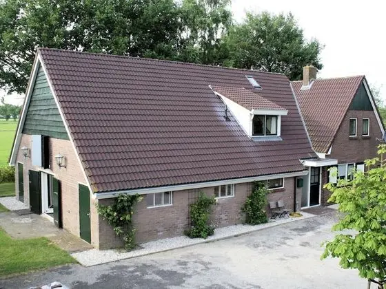 Detached Atmospheric Farmhouse with Large Garden & Privacy near Dalfsen