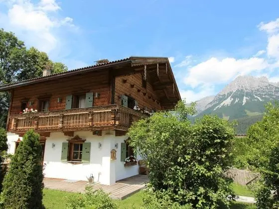 Detached Holiday Home in Ellmau Near the Ski Lift - Öne Çıkan Resim