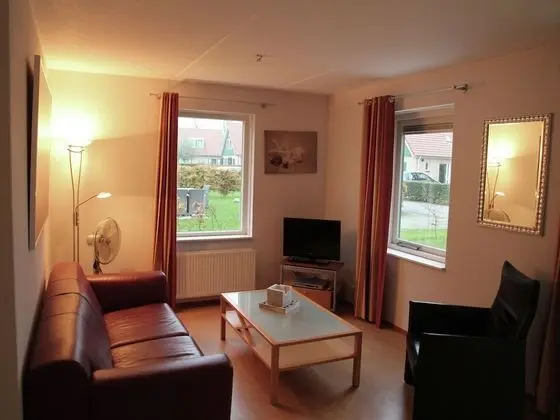 Detached Holiday Home near Grevelingenmeer Lake - Oda Düzeni
