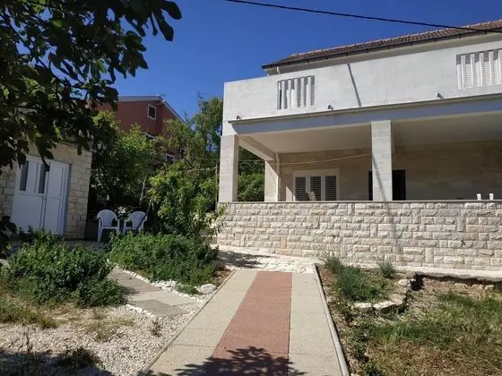 Detached Holiday House few Steps From the Beach - Dış Mekan