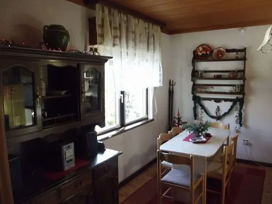 Detached House at 100m Distance of the Lake, Surrounded by Beautiful Nature and With BBQ - Yerinde Yemek