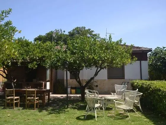 Detached House Near the sea With Garden and Terrace - Dış Mekan