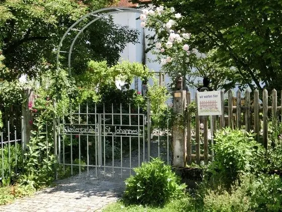 Detached log Cabin in Bavaria With Covered Terrace - Dış Mekan