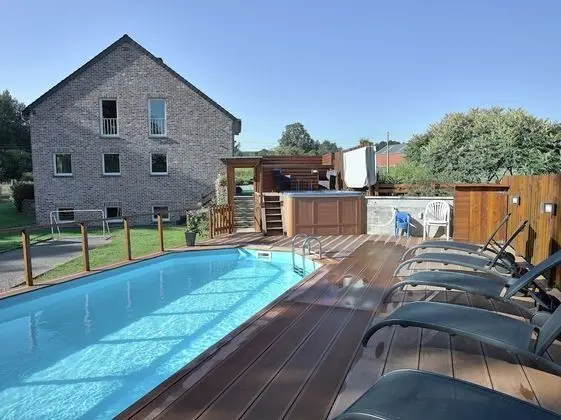 Detached, Luxurious Holiday Villa with Swimming Pool, Hot Tub, Sauna