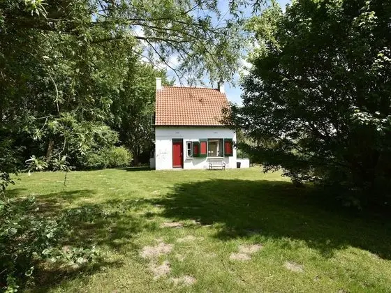 Detached Ouddorp Home with Enormous Garden near Beach
