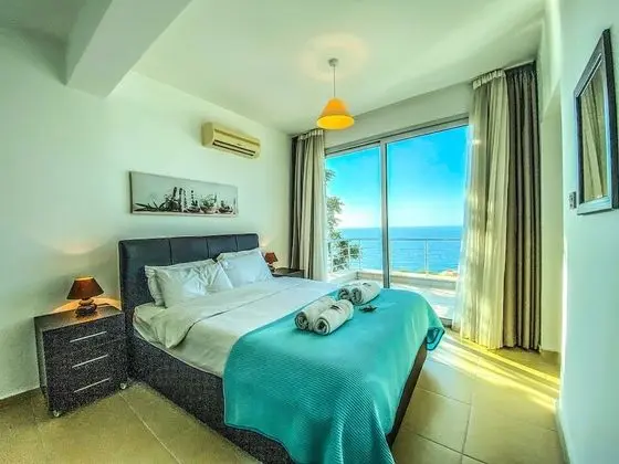 Detached Villa, Private Heated Pool, Outstanding Sea Views, Sleeps 6, Free Wifi - Oda