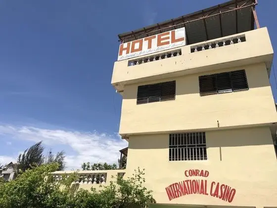 Detente Du Cacique Villa Hotel - Dış Mekan
