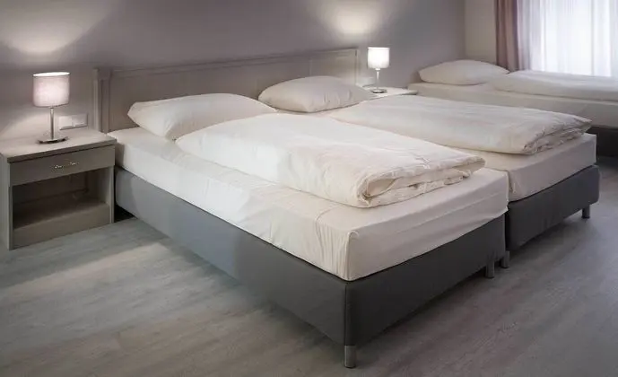 Hotel Deutsches Theater - Oda
