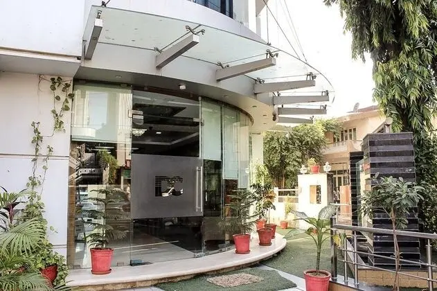 Hotel Dev Corporate