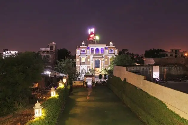 Hotel Dev Villas