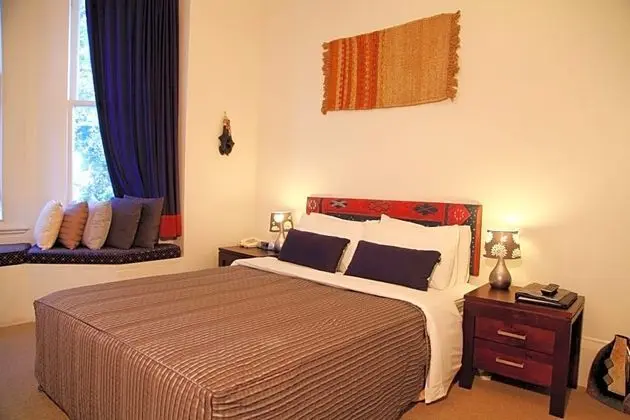 THE DEVEREUX BOUTIQUE HOTEL