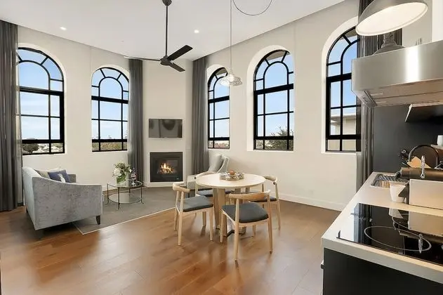 Devlin Apartments - Öne Çıkan Resim