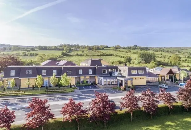 The Devon Inn Hotel - 1