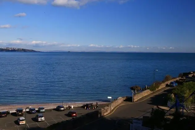 Devoncoast Seaview Apartments - Plaj
