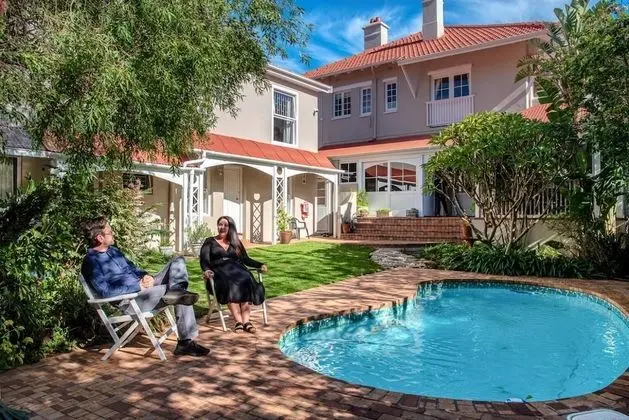 Devonshire House - Havuz