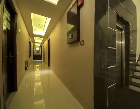 Dewdrop Intercity Hotel - İç Mekan
