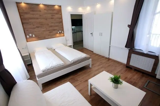 Dfive Apartments - Szervita - Oda