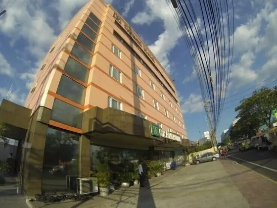 DG Grami Hotel - Dış Mekan
