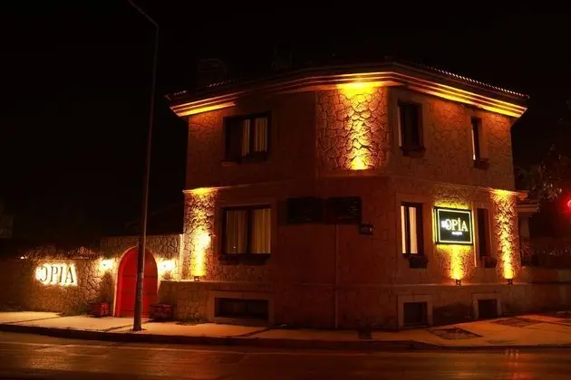 DG by Opia