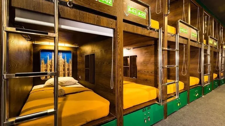 d'Gobers Hostel Seminyak by Gumilang Hospitality - Oda