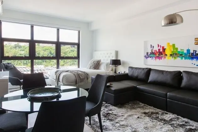 Dharma Home Suites Hoboken at Novia - Oda