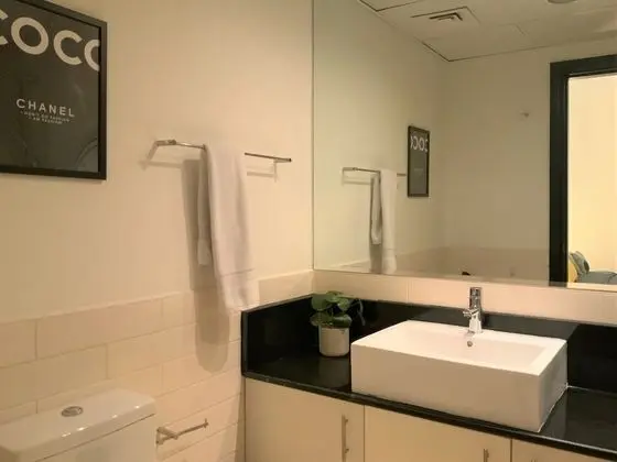 DHLA - Modern 2BR balcony in Marina - Oda