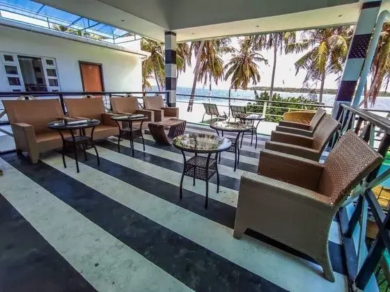 Dhonfulhafi Beach View & Spa - Yerinde Yemek