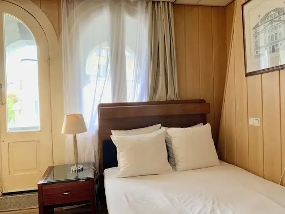 Hotel Di Ann Amsterdam City Centre - Oda Düzeni