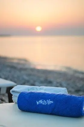 Villa Di Mare Seaside Suites - Plaj