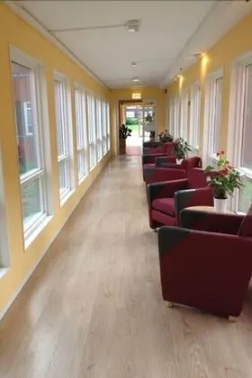 Dialog Hotel Kungens Kurva - Lobi