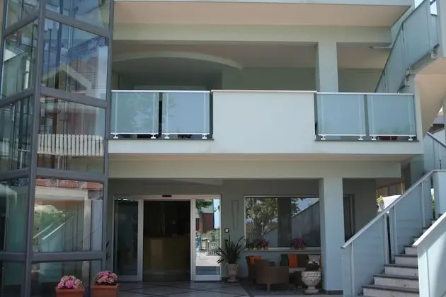 Hotel Diamante - Dış Mekan