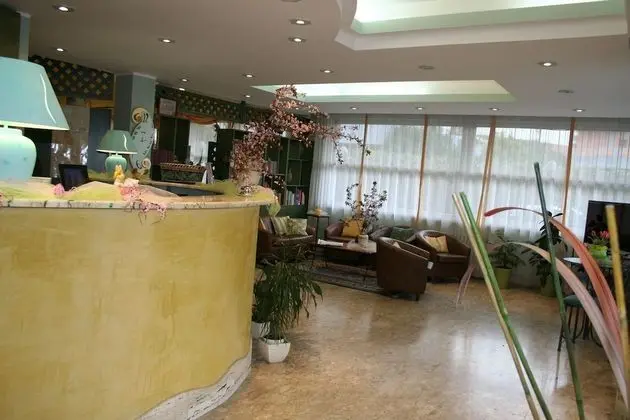 Hotel Diamante - Lobi