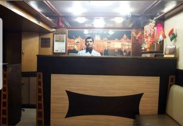 Hotel Diamond - Lobi