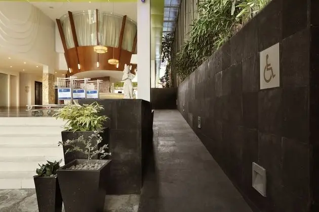 Diamond Hotel Kuta Bali - İç Mekan