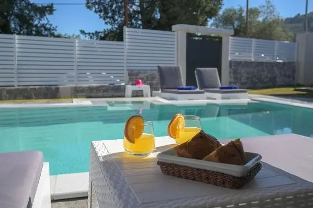 Diamond Luxury Villa Corfu 5 Bedroom Luxury Villa - Havuz