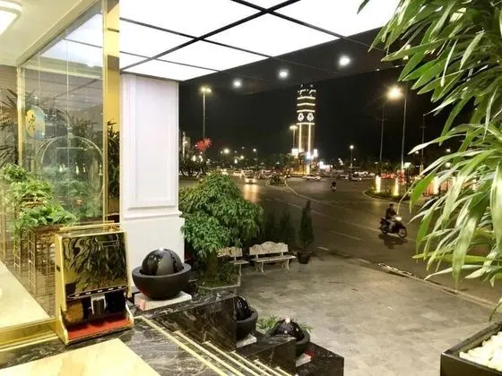 Diamond luxury hotel - Lobi