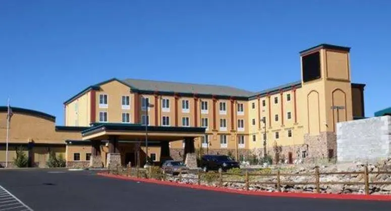 DIAMOND MOUNTAIN CASINO HOTEL