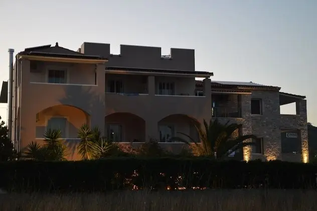 Diamond Palace Apartments