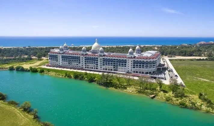 Diamond Premium Hotel & Spa